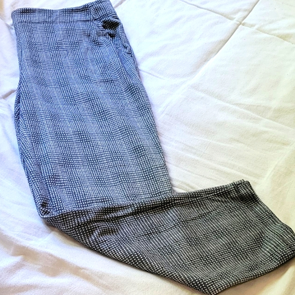 Max Studio Black and White Checkered Pants